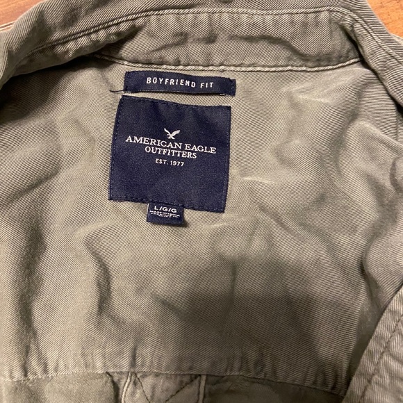 Button up shirt - Picture 1 of 2